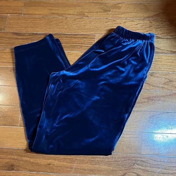 Lands' End Pants - Velour Petite PM sport knit elastic waist high rise